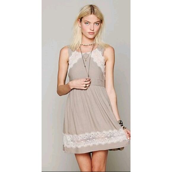 Free People Sleeveless Swing Dress Sz 6 Georgia Tan Lace Boho Coquette Romantic - Picture 1 of 8